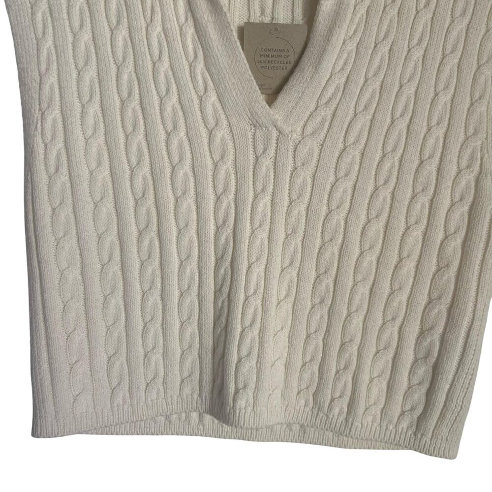 Happily Grey Womens Size M - Cropped Cable Knit Sleeveless Sweater Vest - Picture 5 of 6